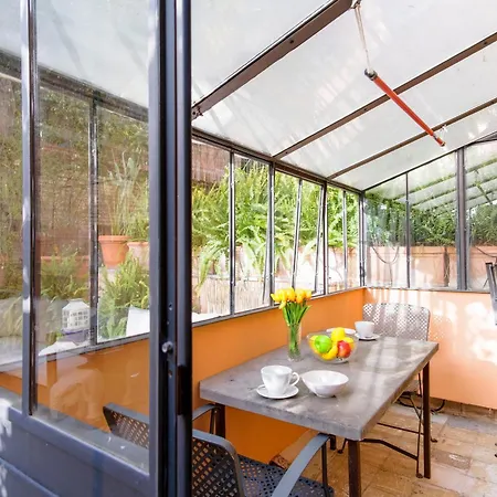 Elegantis Monti Royal With Private Terrace Daire *