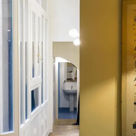 Elegantis Monti Royal With Private Terrace Roma