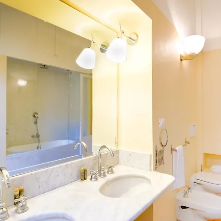 Daire Elegantis Monti Royal With Private Terrace