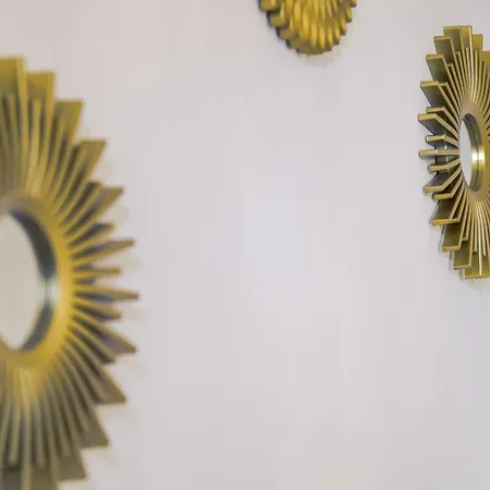 Elegantis Monti Royal With Private Terrace Daire