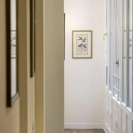 Elegantis Monti Royal With Private Terrace Daire *