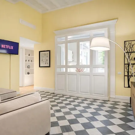Apartament Elegantis Monti Royal With Private Terrace Rzym