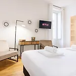 Elegantis Monti Royal With Private Terrace * Roma