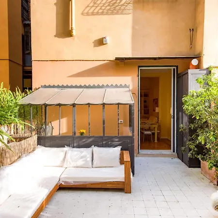 Elegantis Monti Royal With Private Terrace Apartment Rome