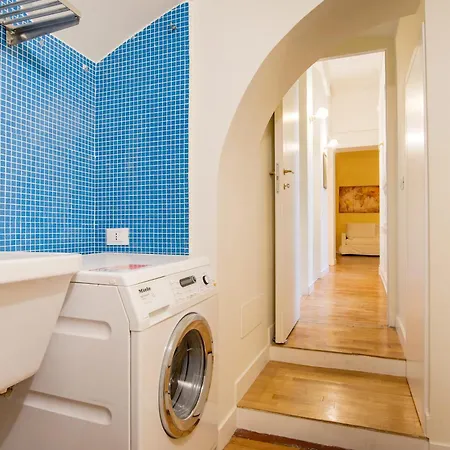 Apartment Elegantis Monti Royal With Private Terrace