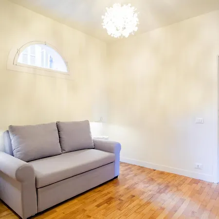 Elegantis Monti Royal With Private Terrace Apartment Rome