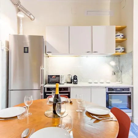 Apartment Elegantis Monti Royal With Private Terrace