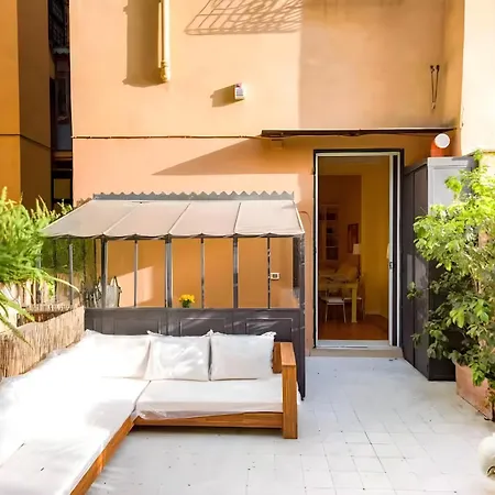 Daire Elegantis Monti Royal With Private Terrace Roma