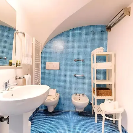 Elegantis Monti Royal With Private Terrace Daire